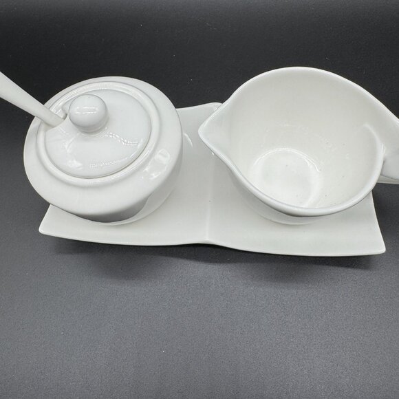 Stokes White Porcelain Sugar and Creamer 5 pces Set - Picture 3 of 9